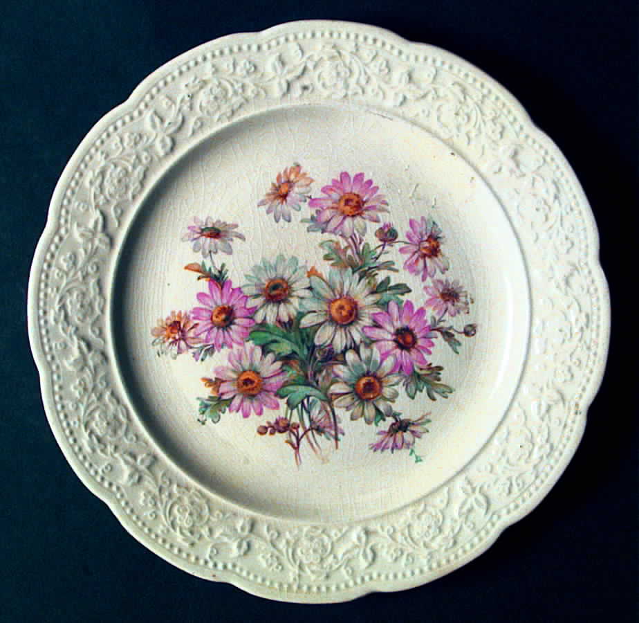 KNO548 Luncheon Plate by Edwin Knowles-1