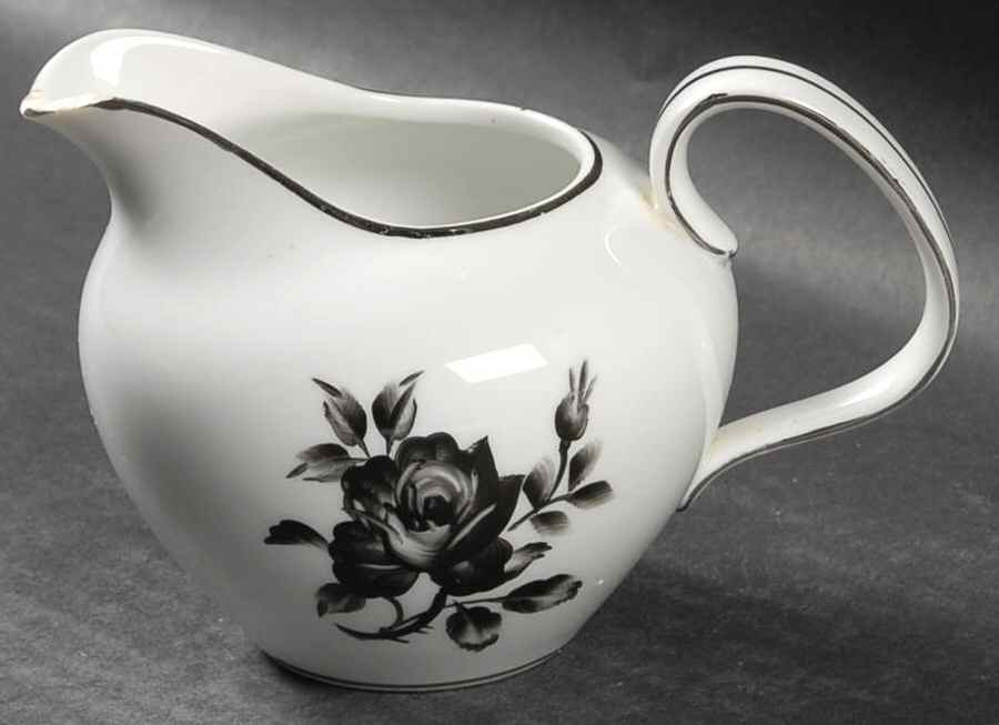 5783 Creamer by Kutani-1