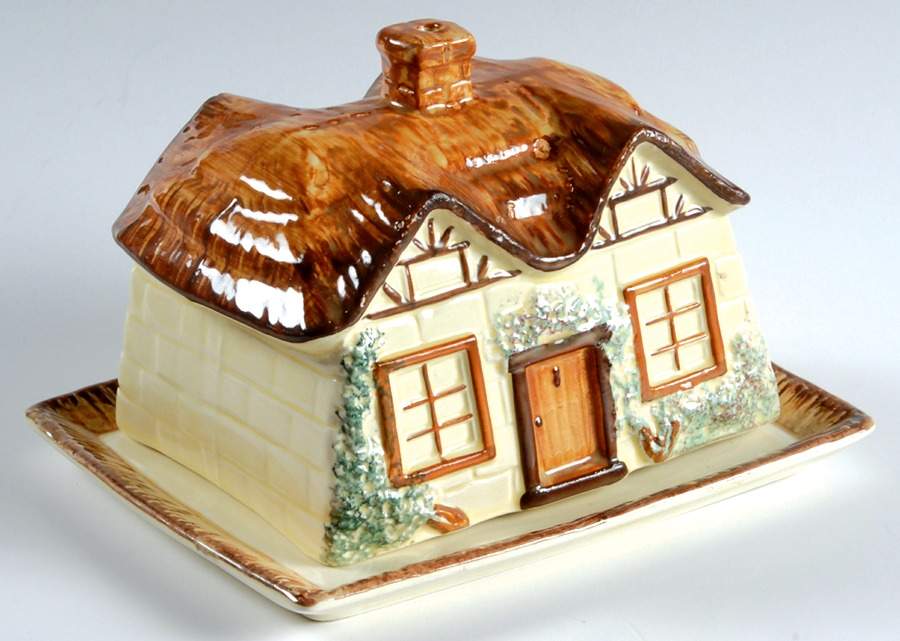 KSY1 Rectangular Covered Butter by Keele Street Pottery-1