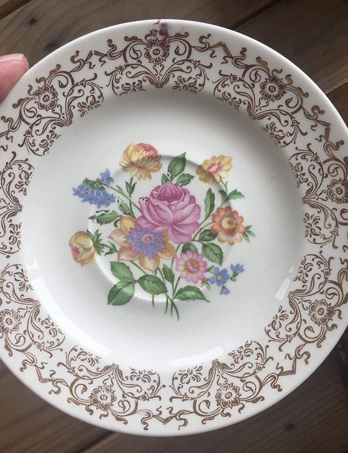 KNO565 Saucer by Edwin Knowles-1