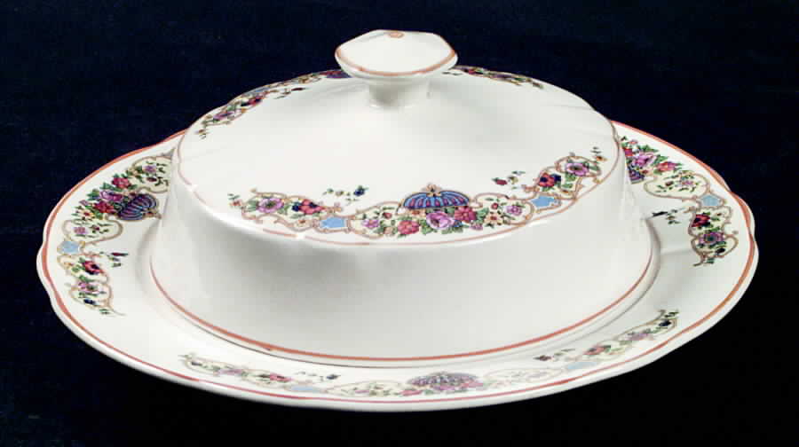 KTK48 Round Covered Butter by Knowles, Taylor & Knowles-1