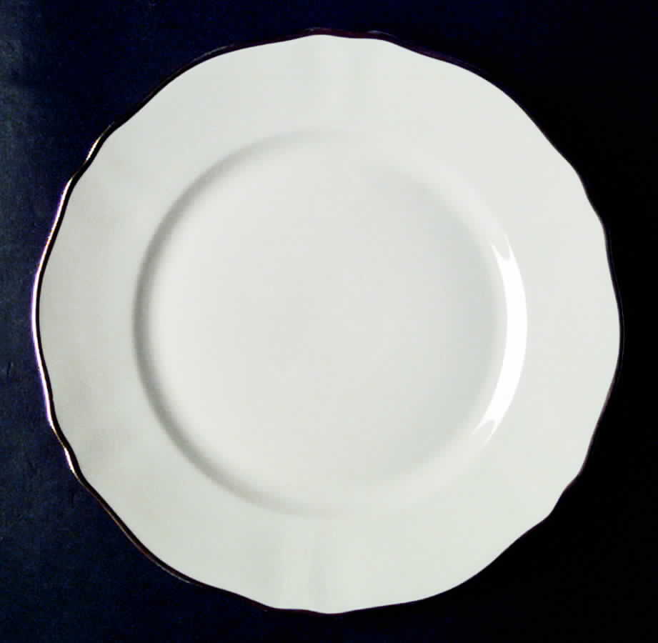 KOE8 Luncheon Plate by Koenigszelt-1