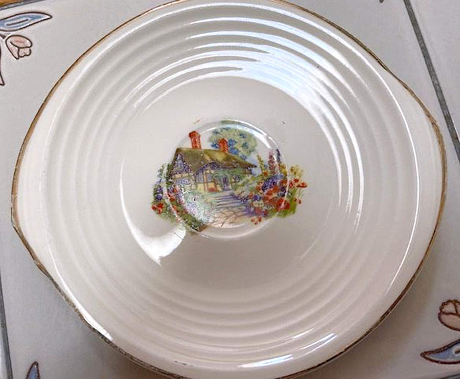KNO572 Saucer by Edwin Knowles-1