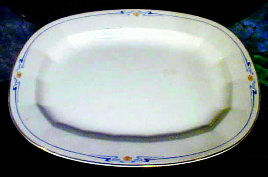KNO574 14" Oval Serving Platter by Edwin Knowles-1