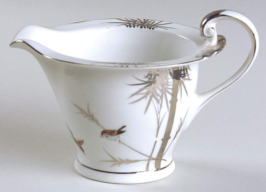 KUT99 Creamer by Kutani-1