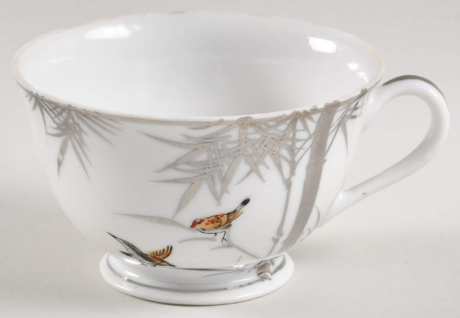 KUT99 Footed Cup by Kutani-1