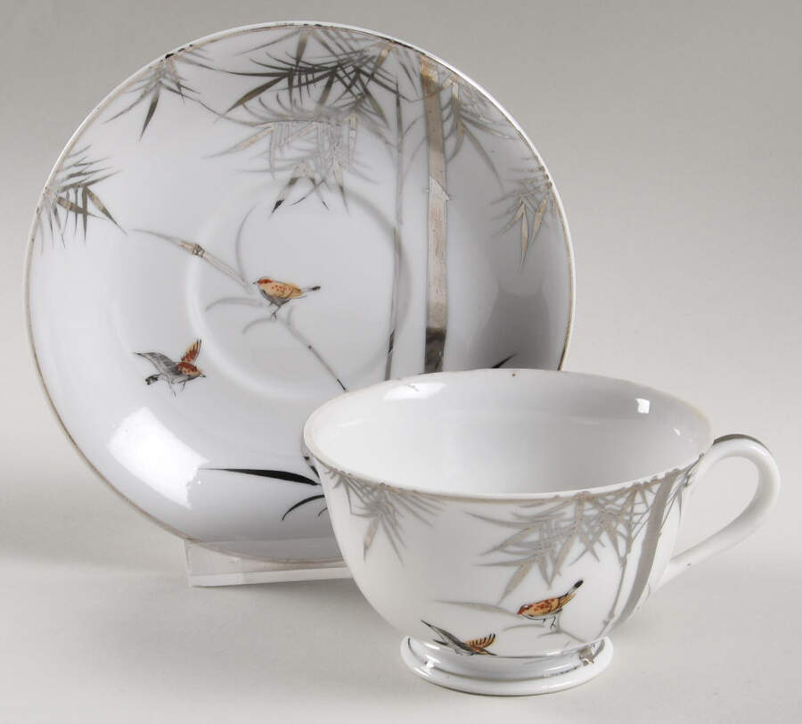 KUT99 Footed Cup & Saucer Set by Kutani-1