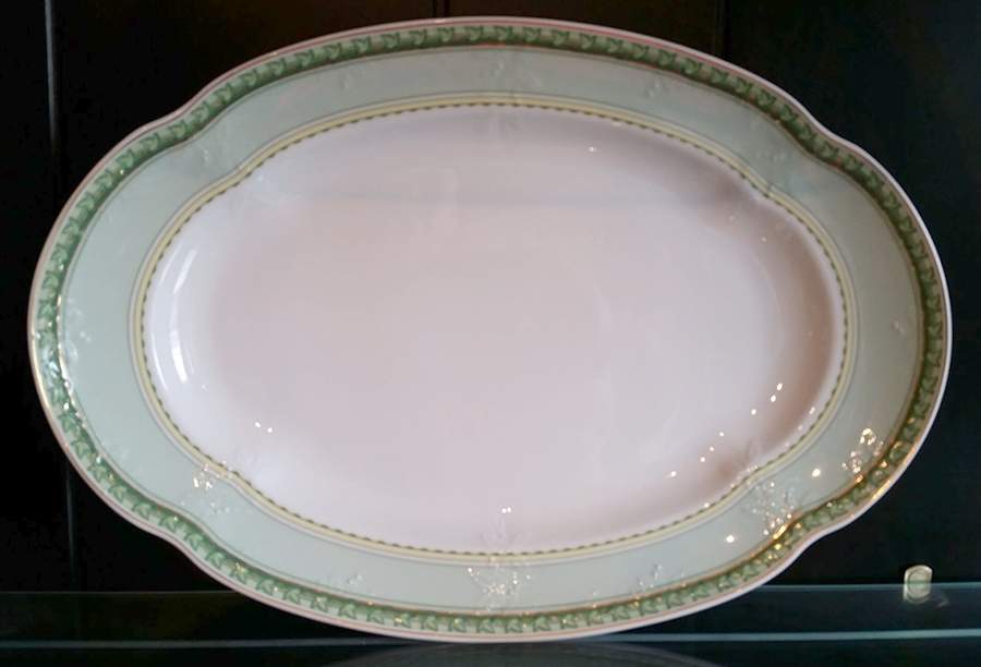 Primavera 16" Oval Serving Platter by Kaiser-1