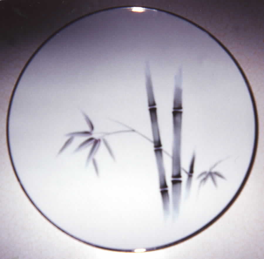 KUT106 Dinner Plate by Kutani-1
