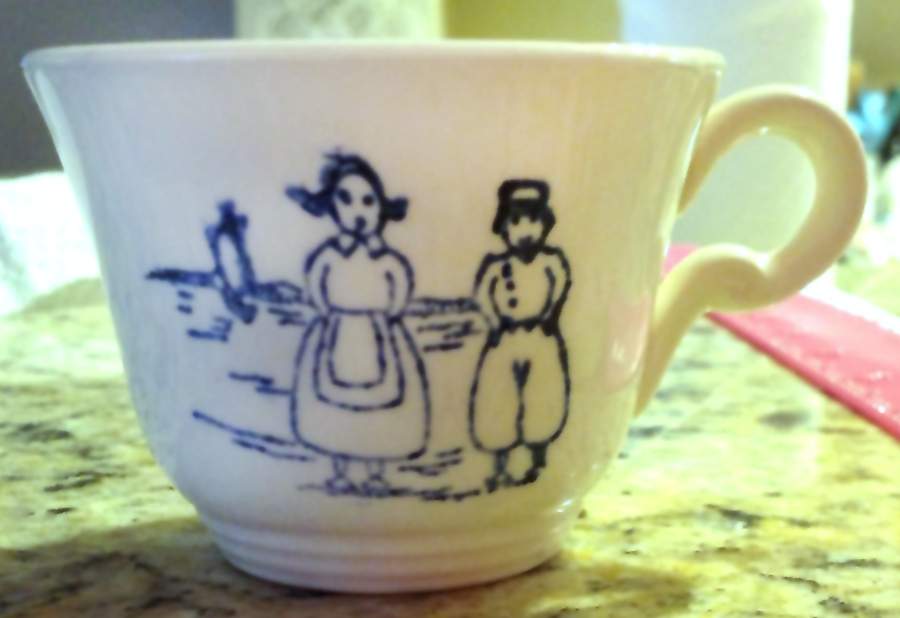 KNO592 Flat Demitasse Cup by Edwin Knowles-1