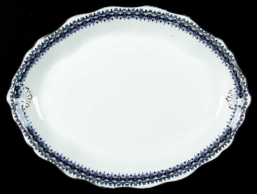 9402 13" Oval Serving Platter by Knowles, Taylor & Knowles-1