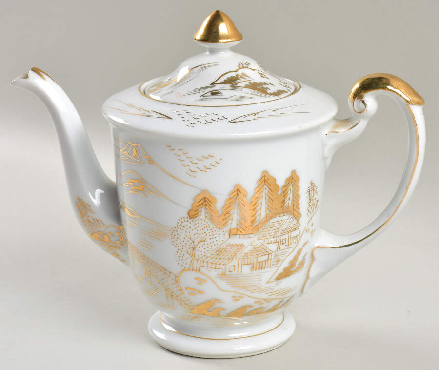 KUT109 Teapot & Lid by Kutani-1