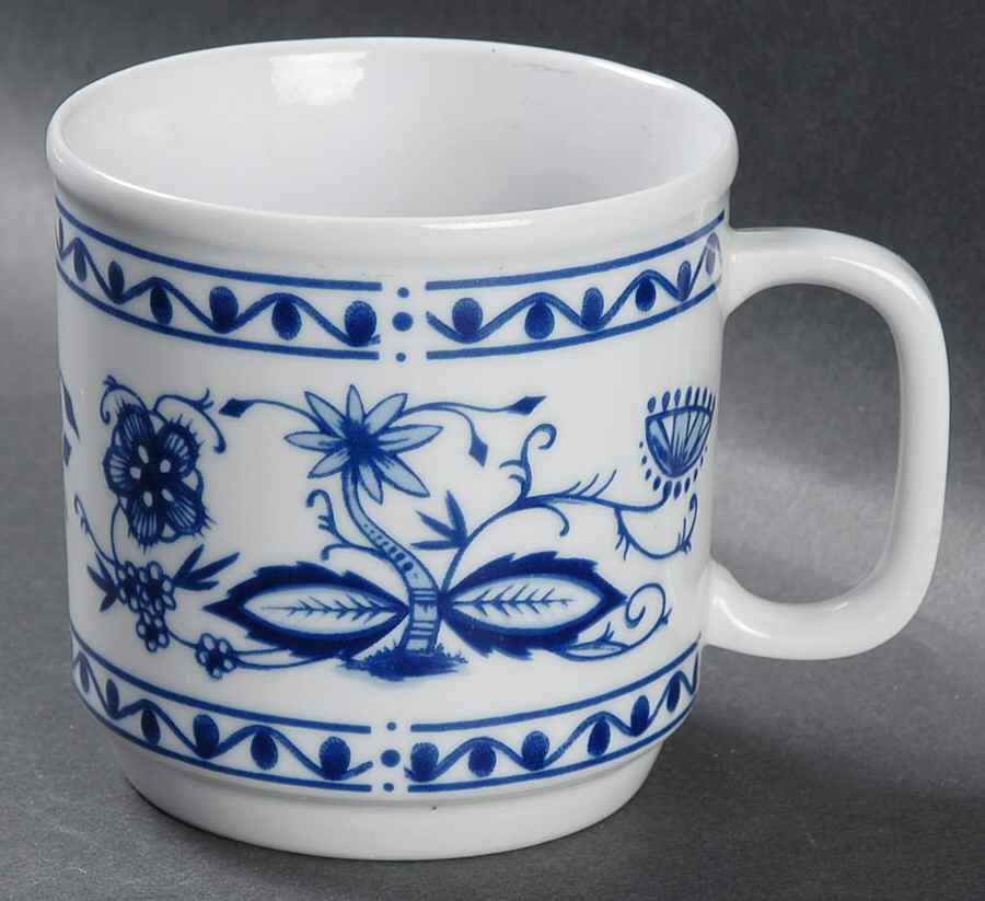 Blue Onion Mug by Kahla-1