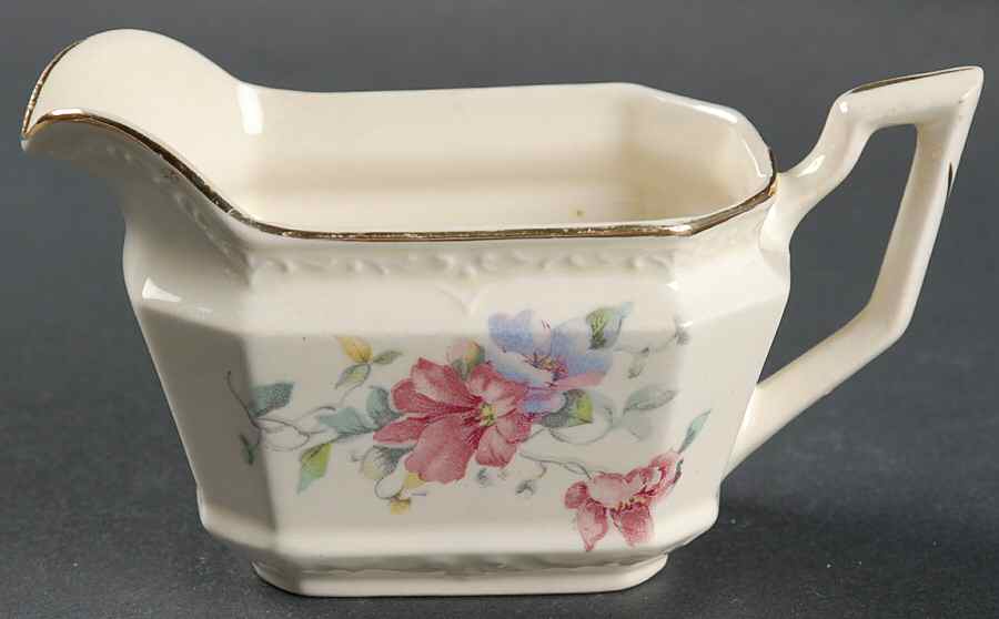 K35 Creamer by Edwin Knowles-1
