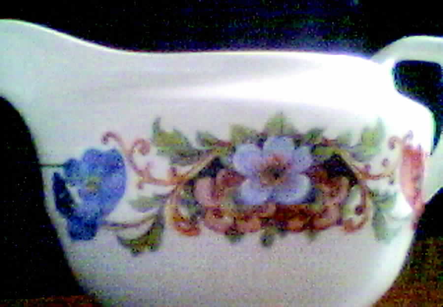KTK61 Creamer by Knowles, Taylor & Knowles-1