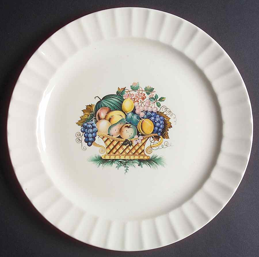 KNO635 Dinner Plate by Edwin Knowles-1