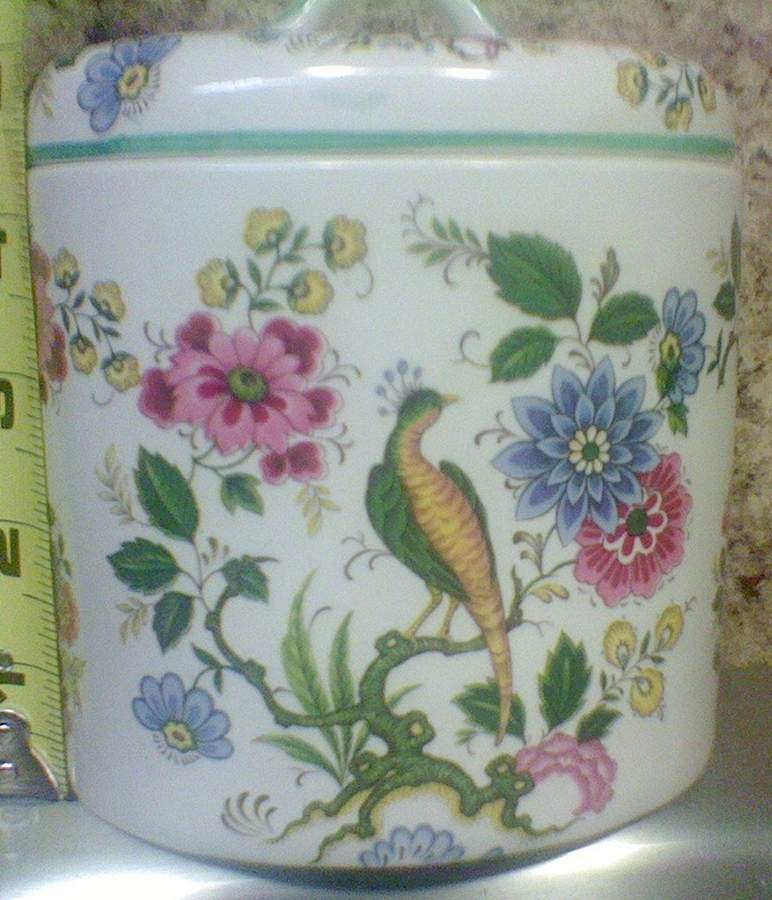 KNT26 Medium Canister & Lid by James Kent (England)-1