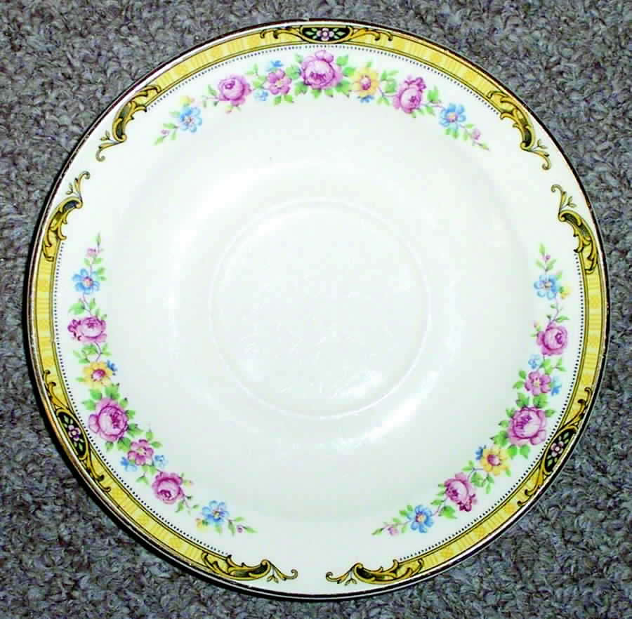 KNO640 Saucer by Edwin Knowles-1