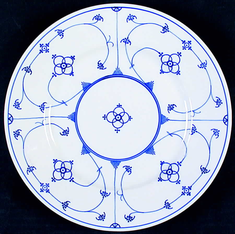 KOE9 Luncheon Plate by Koenigszelt-1