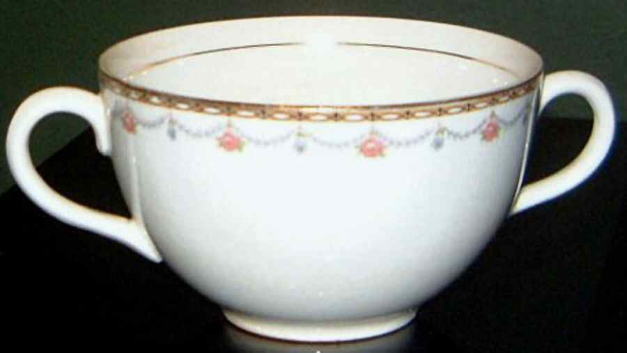 KNO655 Footed Bouillon Cup by Edwin Knowles-1
