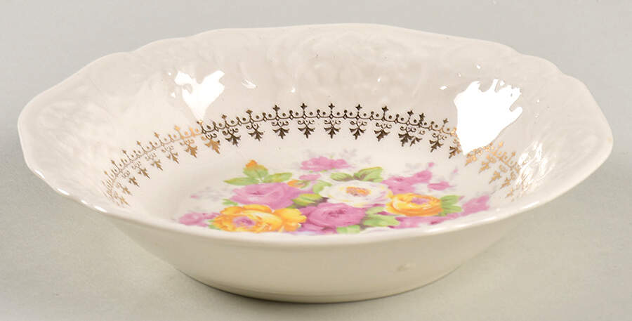 KNO682 Fruit/Dessert (Sauce) Bowl by Edwin Knowles-1