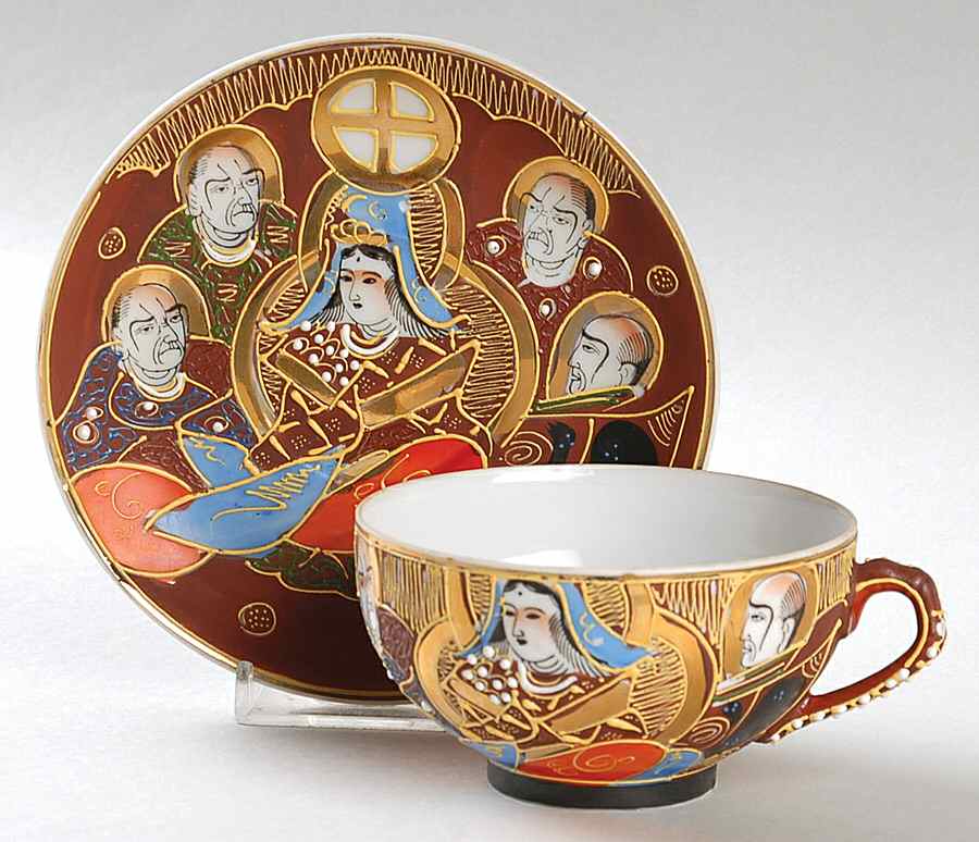 KUT131 Flat Cup & Saucer Set by Kutani-1