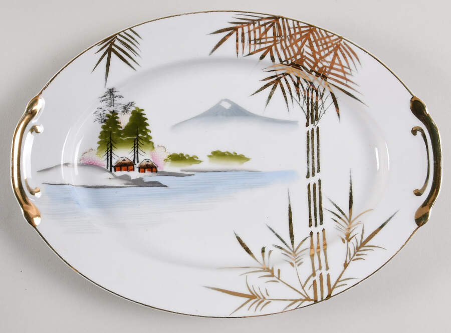 KUT134 12" Oval Serving Platter by Kutani-1