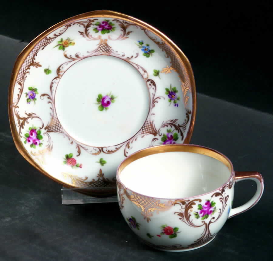 KLE16 Flat Cup & Saucer Set by Richard Klemm-1
