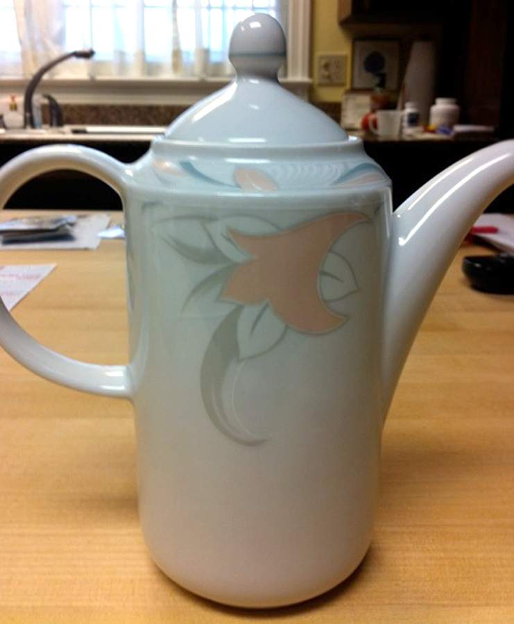 KHL31 Coffee Pot & Lid by Kahla-1