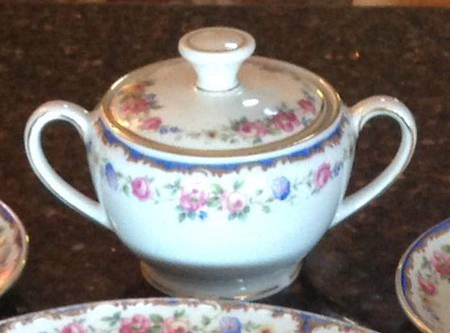 KOE10 Sugar Bowl & Lid by Koenigszelt-1