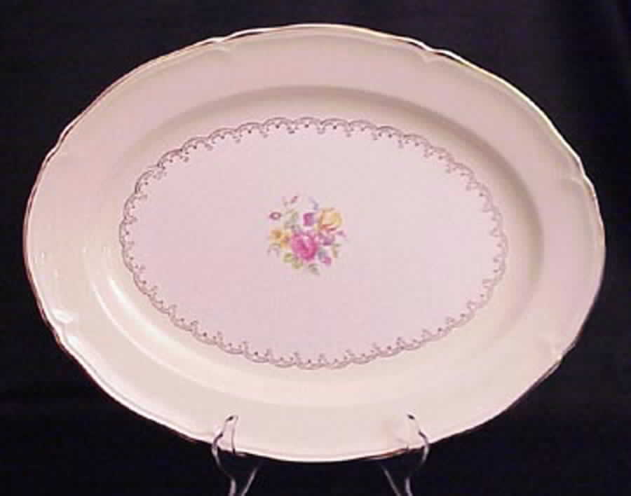KNO740 15" Oval Serving Platter by Edwin Knowles-1