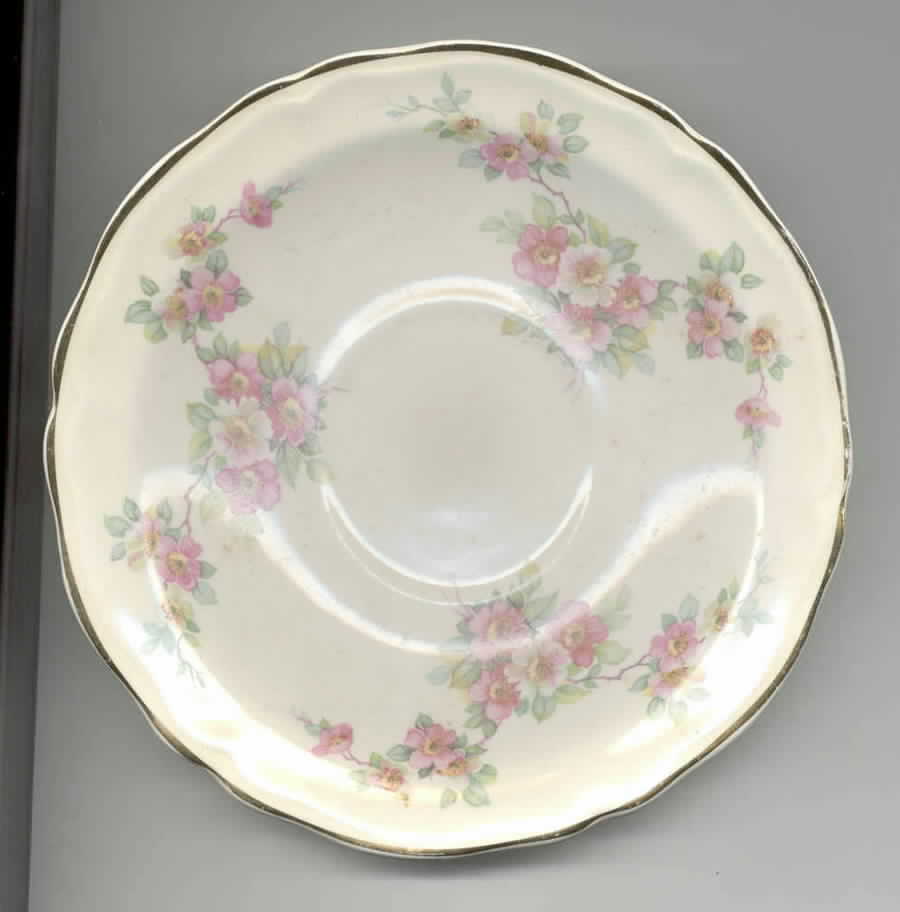 KNO745 Saucer by Edwin Knowles-1