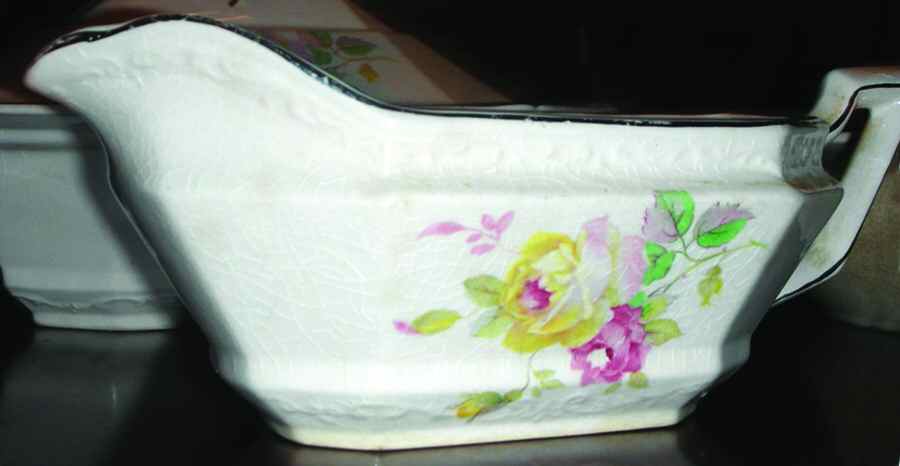 159e11 Gravy Boat by Edwin Knowles-1