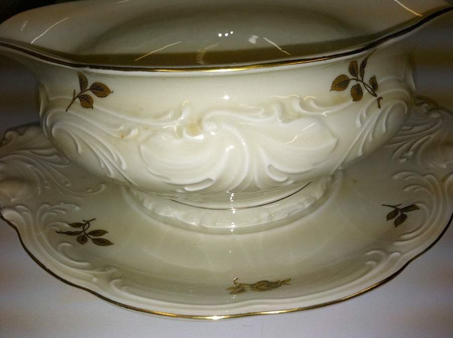 Kpm155 Gravy Boat with Attached Underplate by KPM-1