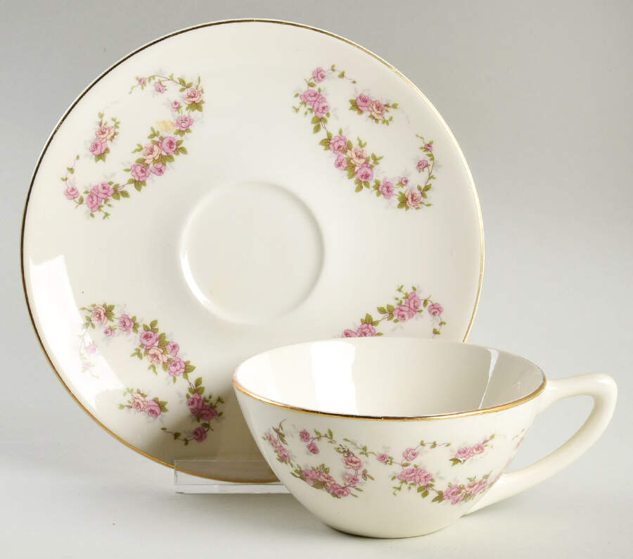 KNO771 Flat Cup & Saucer Set by Edwin Knowles-1