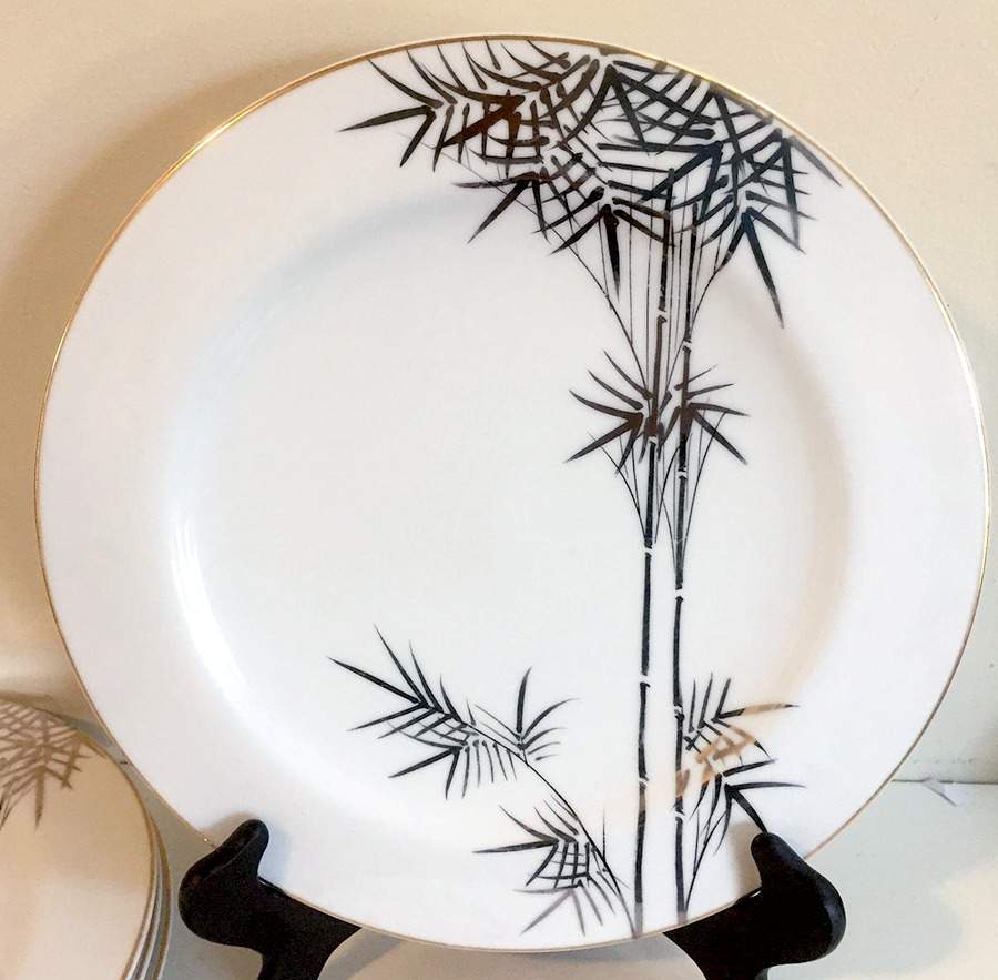 KUT161 Dinner Plate by Kutani-1