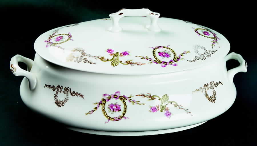 KTK92 Oval Covered Vegetable by Knowles, Taylor & Knowles-1