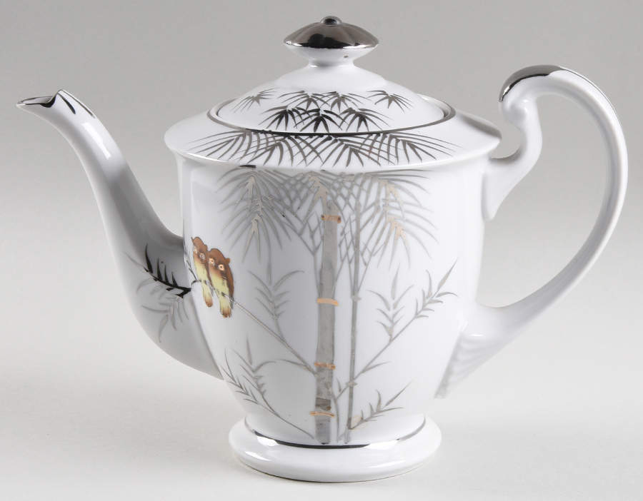 KUT167 Teapot & Lid by Kutani-1