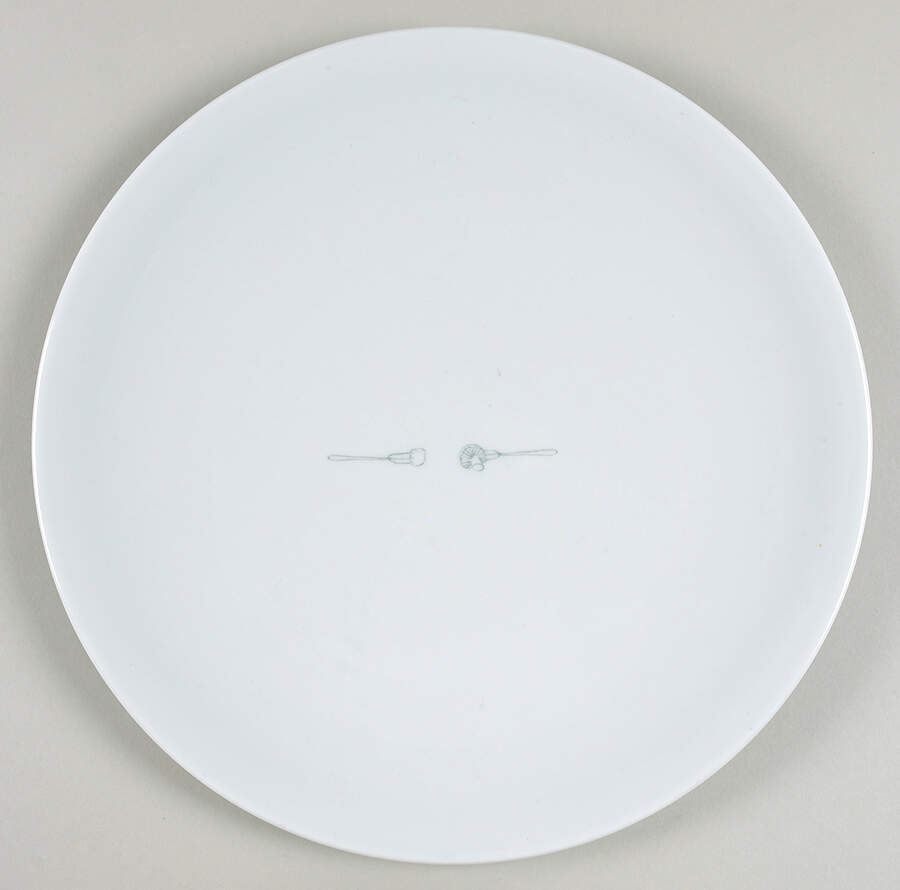 Scribble 12" Chop Plate (Round Platter) by Kahla-1