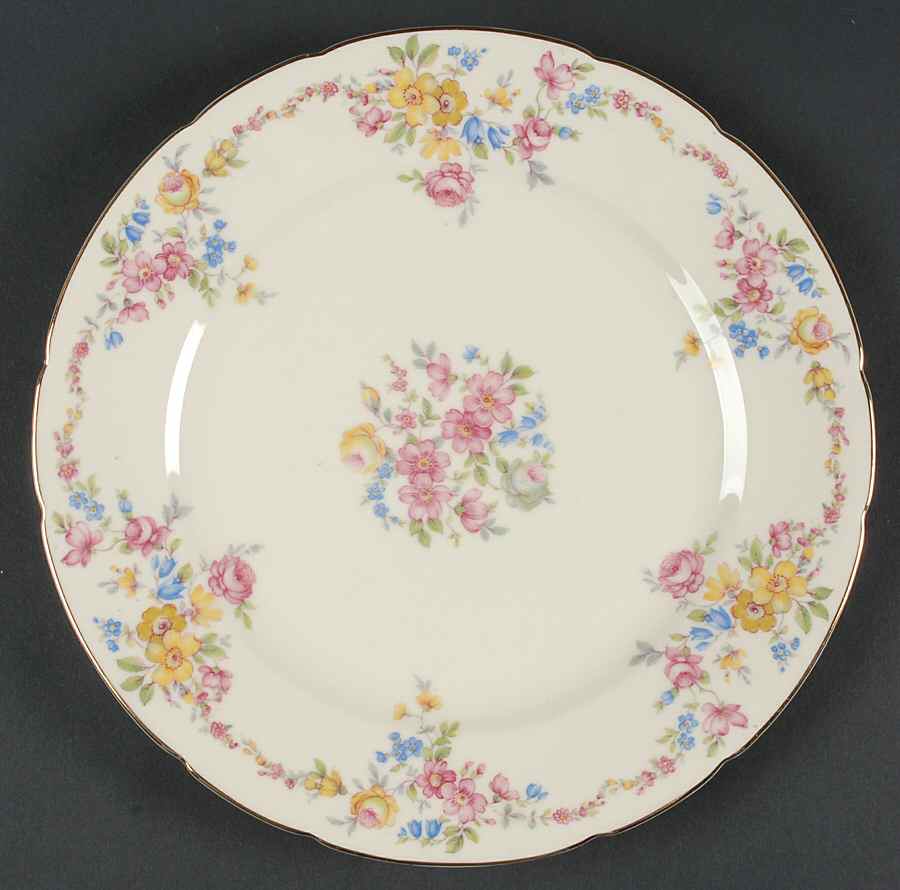 Yale Dinner Plate by Royal Ivory (Czech, Germany)-1