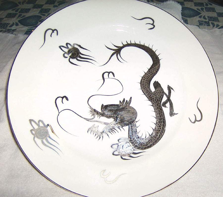 KUT183 Dinner Plate by Kutani-1