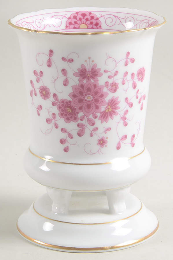 Petersburg 4" Vase by Kaiser-1