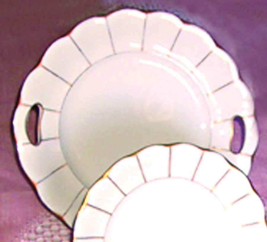 538 Handled Cake Plate by Koenigszelt-1