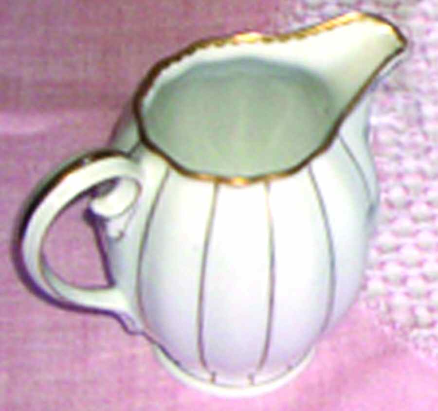 538 Creamer by Koenigszelt-1