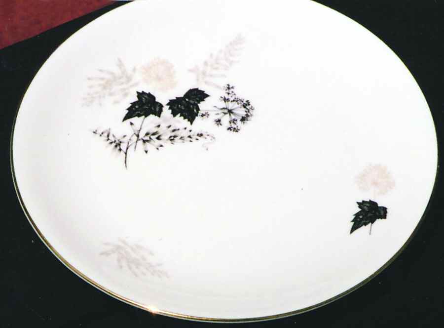 677 Dessert/Pie Plate by KPM-1