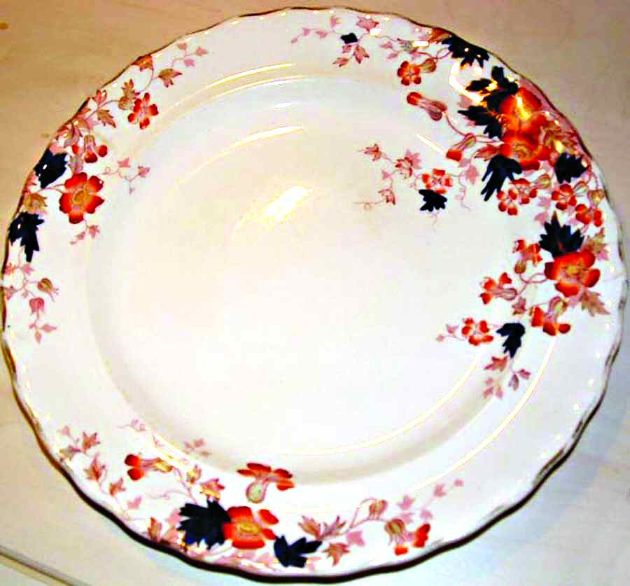 Flora Dinner Plate by Keeling & Co-1