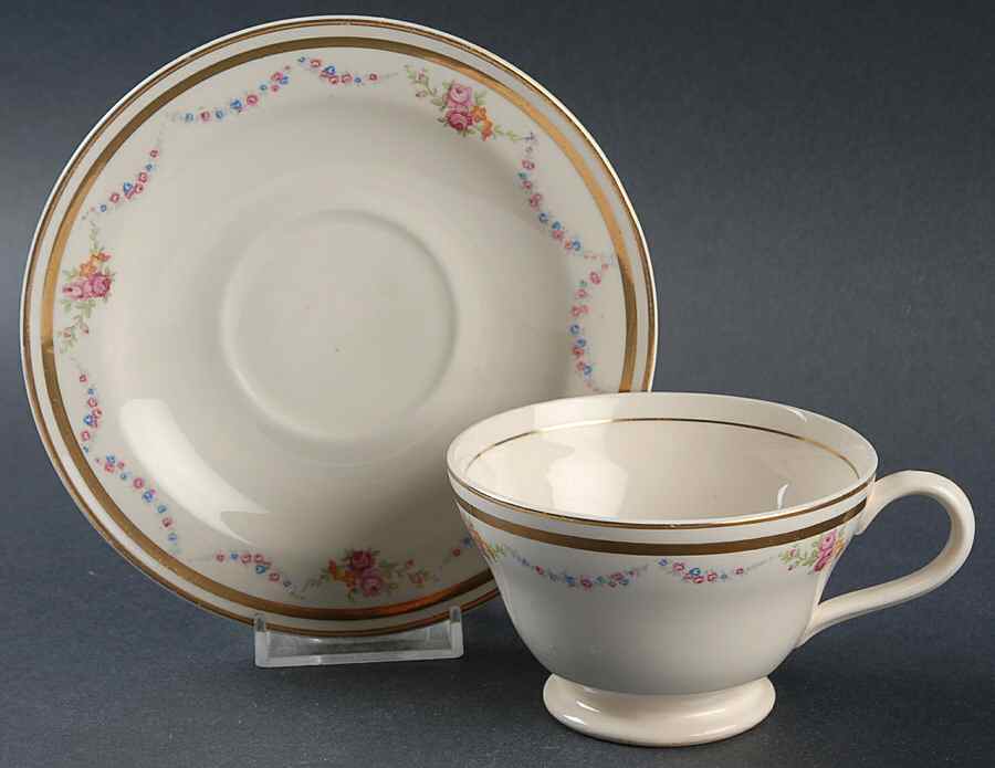 KNO841 Footed Cup & Saucer Set by Edwin Knowles-1