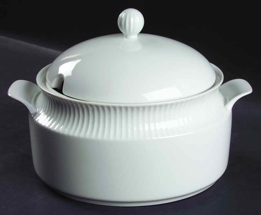 KAI36 Tureen &  Lid by Kaiser-1
