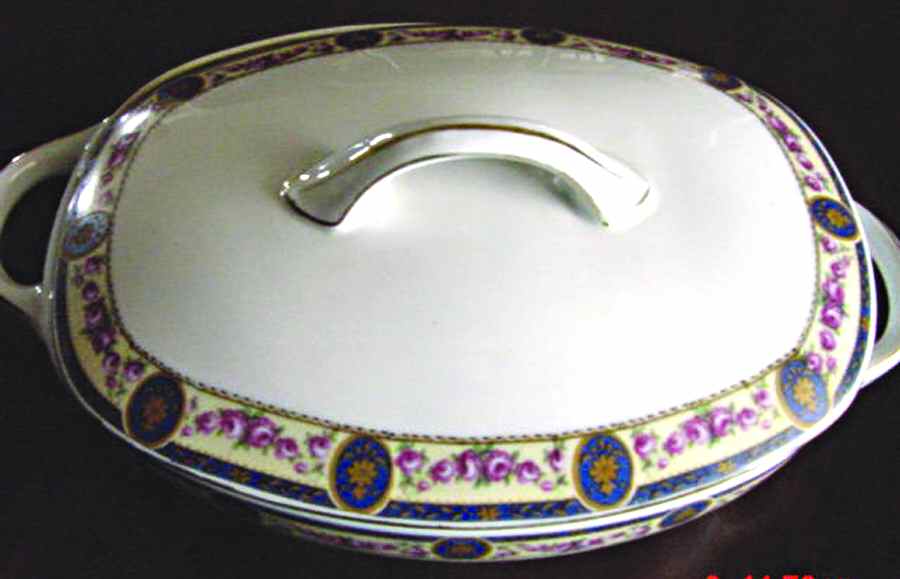 Patra Oval Covered Vegetable by Koenigszelt-1