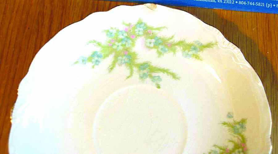 KTK115 Saucer by Knowles, Taylor & Knowles-1